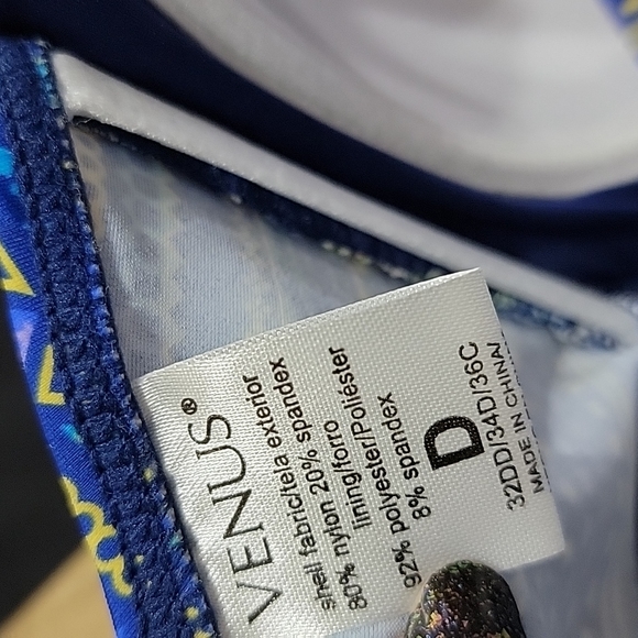 Swimsuit Top - Picture 3 of 4